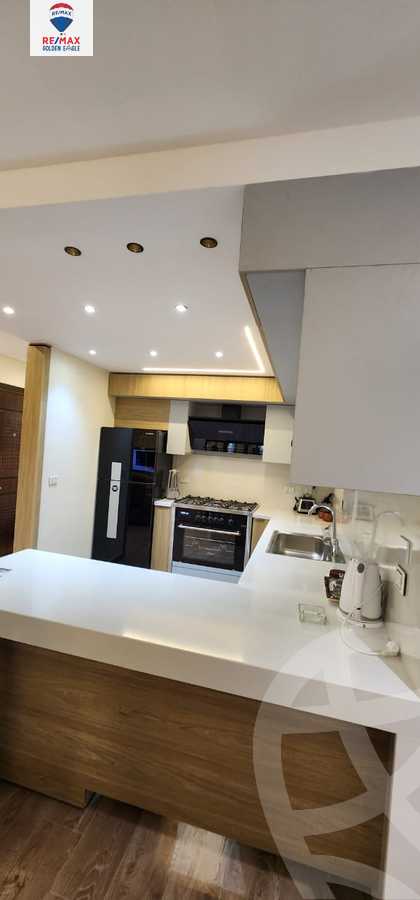 https://aqarmap.com.eg/ar/listing/5603439-for-sale-cairo-new-cairo-madinaty-tenth-zone-buildings-group-103