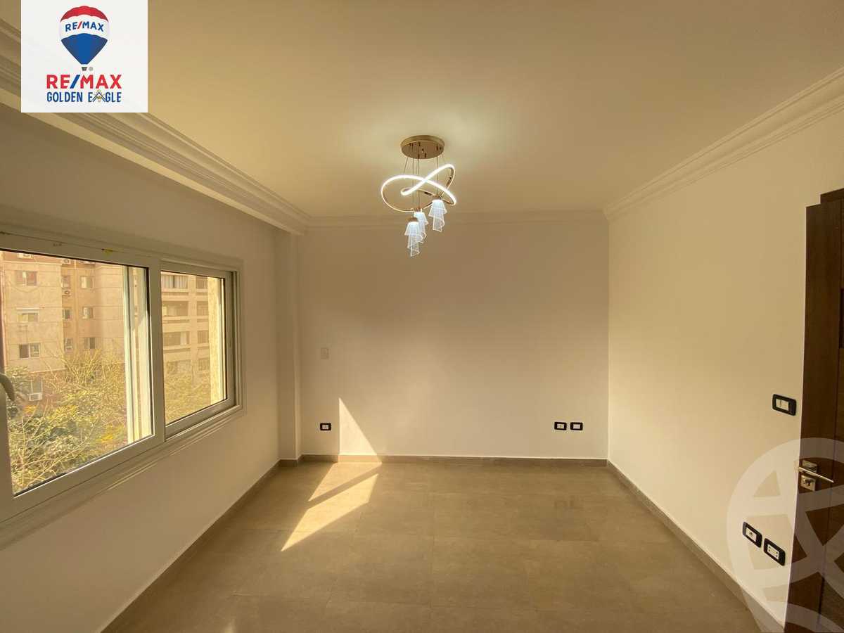 https://aqarmap.com.eg/ar/listing/5663970-for-sale-cairo-new-cairo-madinaty-eleventh-zone-buildings-group-112