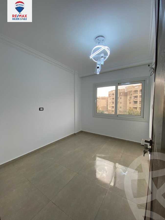 https://aqarmap.com.eg/ar/listing/5663970-for-sale-cairo-new-cairo-madinaty-eleventh-zone-buildings-group-112