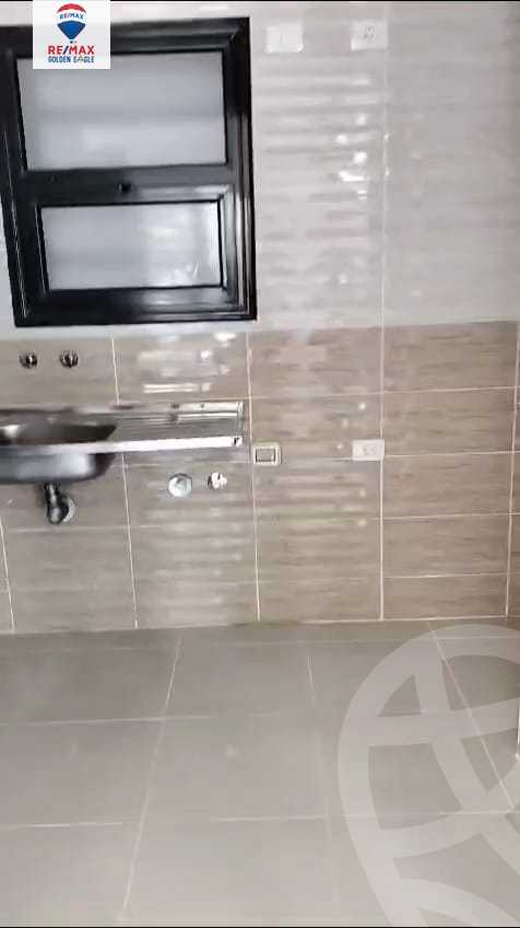 https://aqarmap.com.eg/ar/listing/5754952-for-sale-cairo-new-cairo-madinaty-fifteenth-zone-buildings
