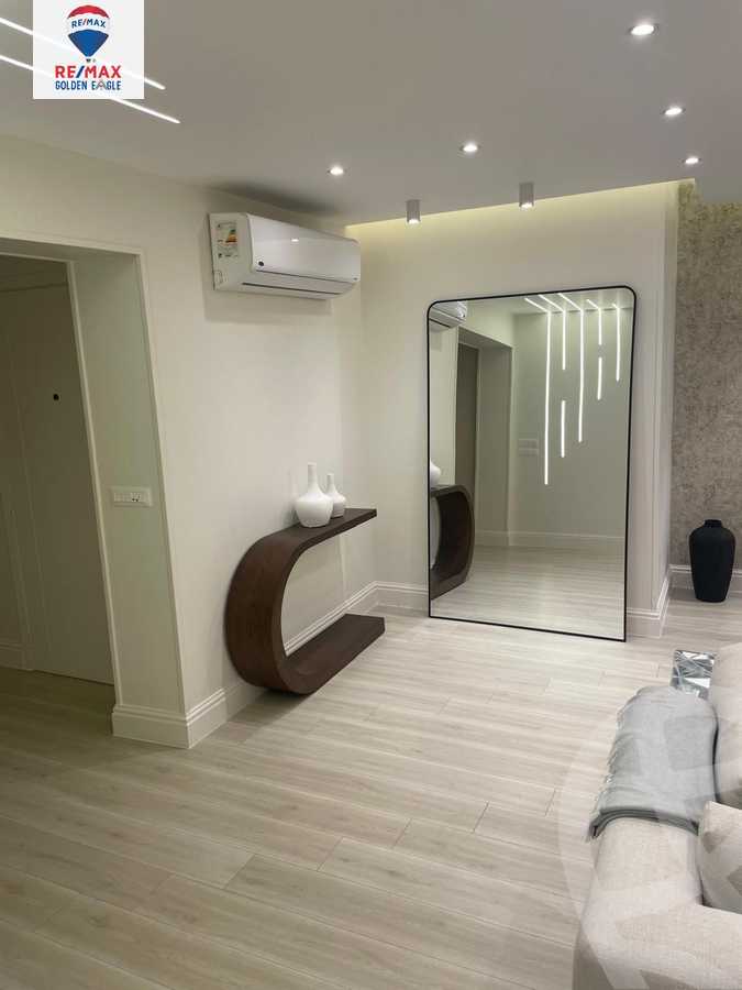 https://aqarmap.com.eg/ar/listing/5774436-for-sale-cairo-new-cairo-madinaty-eleventh-zone-buildings-group-112