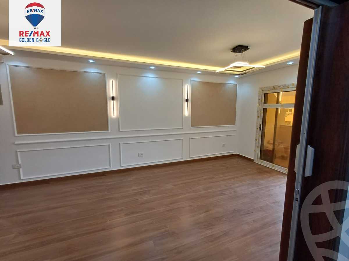 https://aqarmap.com.eg/en/listing/5783715-for-sale-cairo-new-cairo-madinaty-eleventh-zone-buildings-group-112
