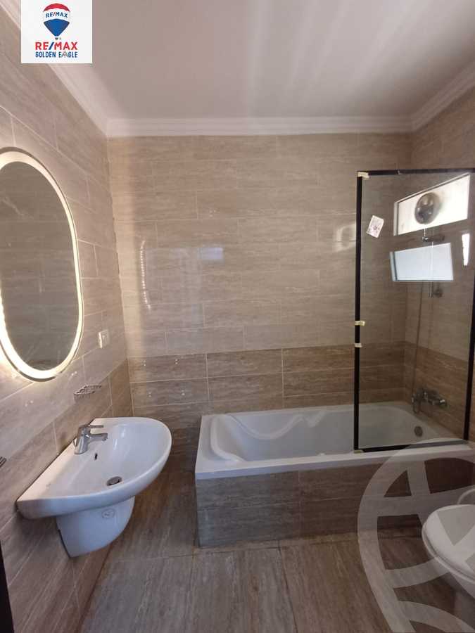 https://aqarmap.com.eg/en/listing/5783715-for-sale-cairo-new-cairo-madinaty-eleventh-zone-buildings-group-112