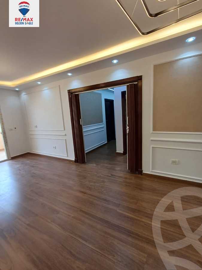 https://aqarmap.com.eg/en/listing/5783715-for-sale-cairo-new-cairo-madinaty-eleventh-zone-buildings-group-112