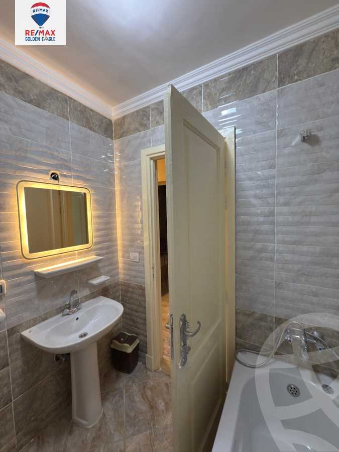 https://aqarmap.com.eg/en/listing/5790356-for-rent-cairo-new-cairo-madinaty-twelfth-zone-buildings