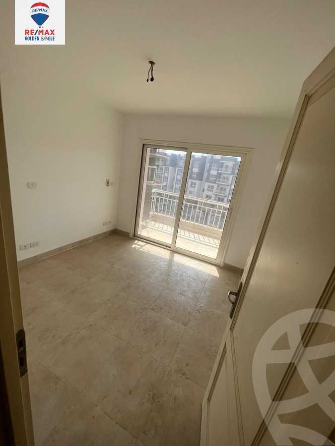 https://aqarmap.com.eg/ar/listing/5848478-for-sale-cairo-new-cairo-madinaty-twelfth-zone-buildings