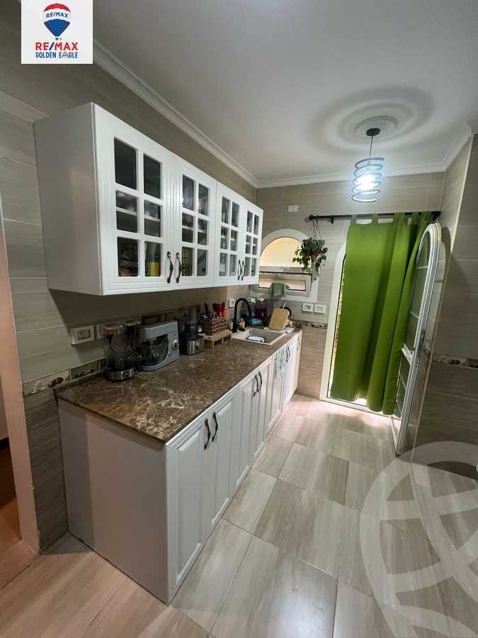 https://aqarmap.com.eg/ar/listing/5853824-for-rent-cairo-new-cairo-madinaty-lmntq-lwl-fylt-talaat-mostafa-rd