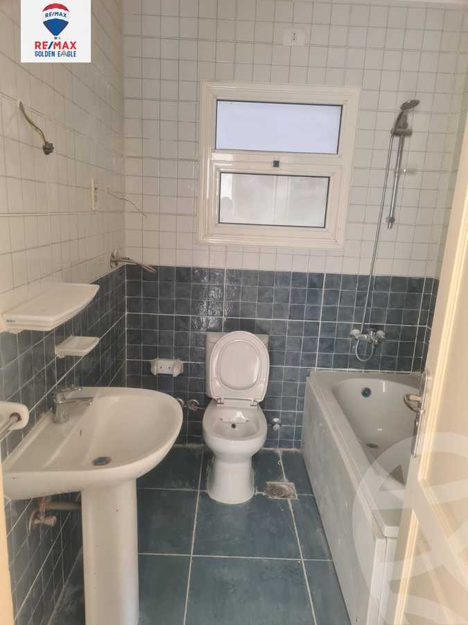 https://aqarmap.com.eg/en/listing/5855795-for-sale-cairo-new-cairo-madinaty-twelfth-zone-buildings