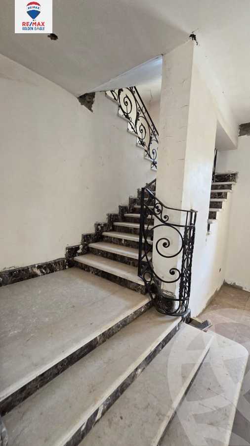 https://aqarmap.com.eg/en/listing/5860345-for-sale-cairo-new-cairo-madinaty-lmntq-lthnyh-fylt-group-11