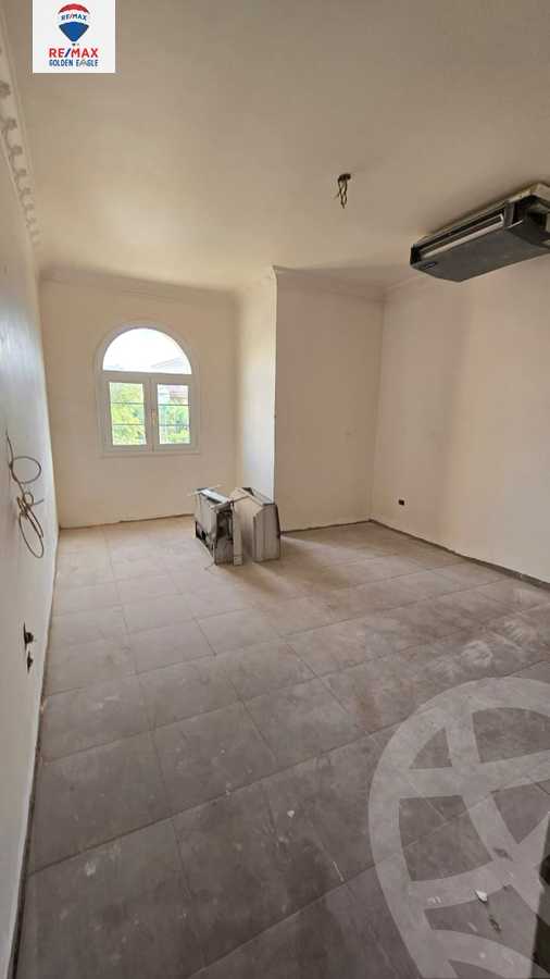 https://aqarmap.com.eg/en/listing/5860345-for-sale-cairo-new-cairo-madinaty-lmntq-lthnyh-fylt-group-11