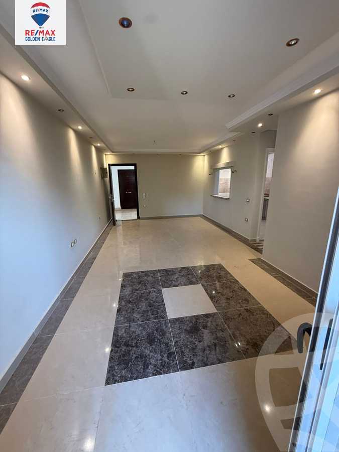 https://aqarmap.com.eg/ar/listing/5884908-for-sale-cairo-new-cairo-madinaty-seventh-zone-buildings-mdynty-by-7
