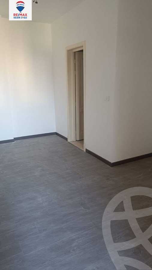https://aqarmap.com.eg/ar/listing/5885583-for-sale-cairo-new-cairo-madinaty-eighth-zone-buildings-madinaty-b-8