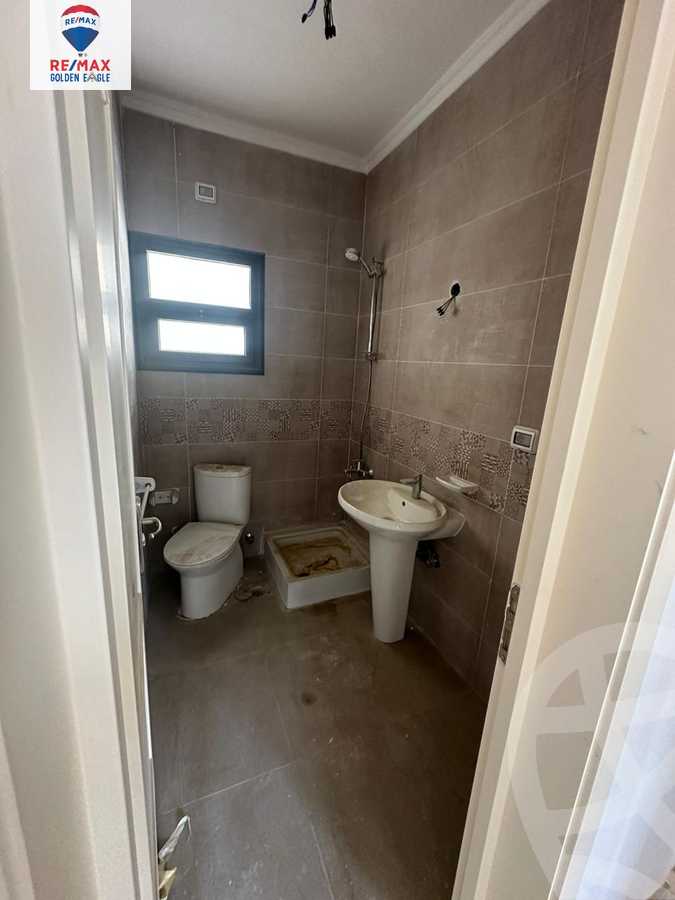 https://aqarmap.com.eg/ar/listing/5885583-for-sale-cairo-new-cairo-madinaty-eighth-zone-buildings-madinaty-b-8