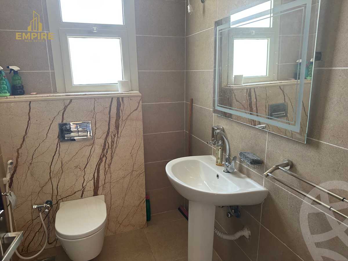 https://aqarmap.com.eg/en/listing/5393866-for-sale-sharm-el-sheikh-sharm-el-sheikh-naama-bay