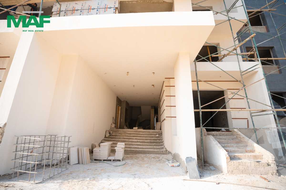 https://aqarmap.com.eg/ar/listing/5559464-for-sale-cairo-new-cairo-lmstqbl-syty-compounds-kmbwnd-l-myrd-lmstqbl
