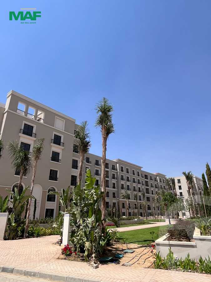 https://aqarmap.com.eg/ar/listing/5465390-for-sale-cairo-el-sheikh-zayed-city-compounds-kmbwnd-fyldj-wyst-dr-llttwyr