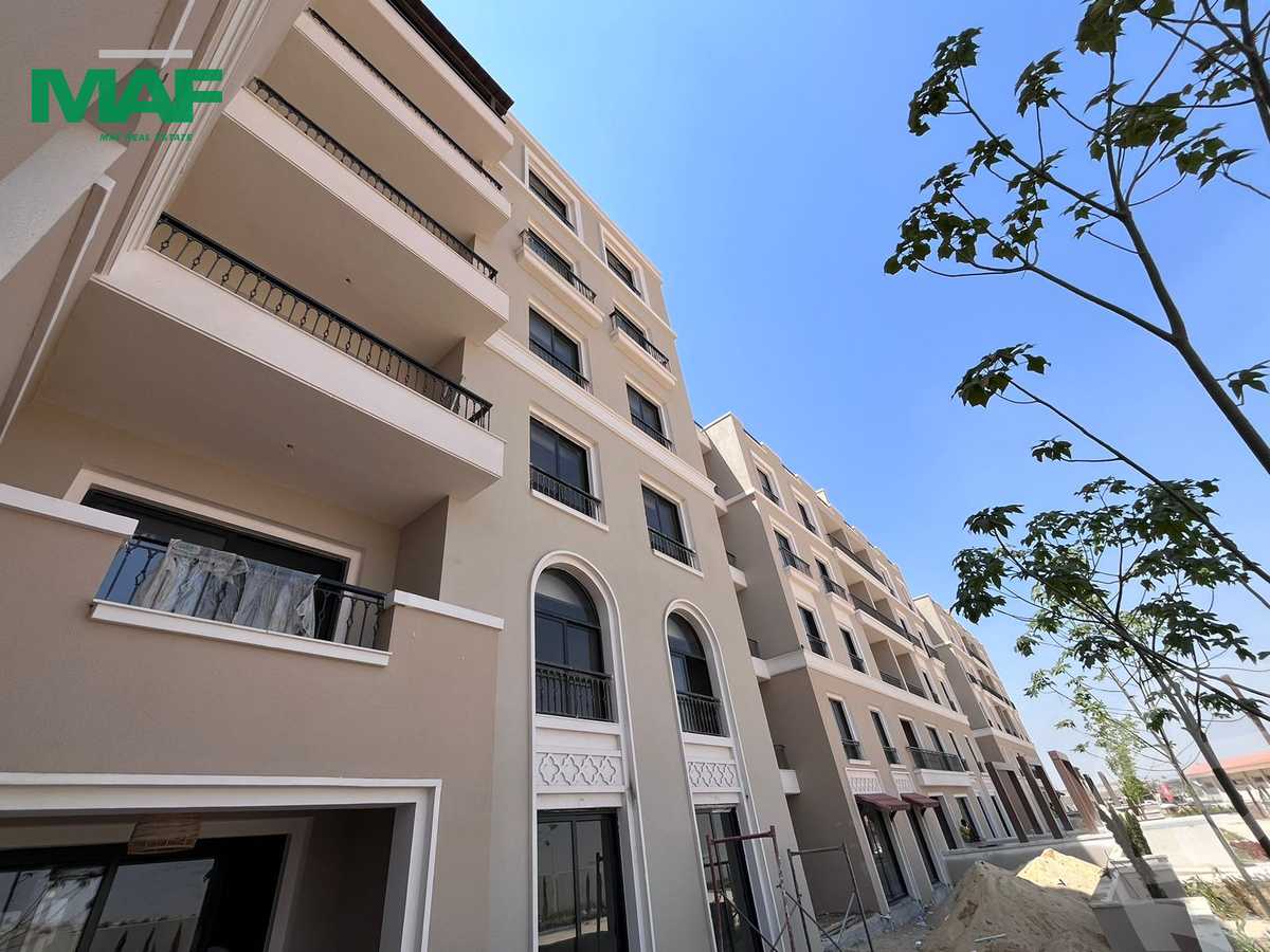 https://aqarmap.com.eg/ar/listing/5465403-for-sale-cairo-el-sheikh-zayed-city-compounds-kmbwnd-fyldj-wyst-dr-llttwyr