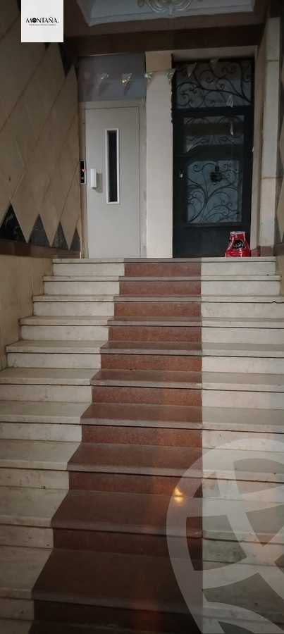https://aqarmap.com.eg/en/listing/5280404-for-sale-cairo-6th-of-october-el-ahyaa-neighborhood-3rd-al-hay-al-thalith-st