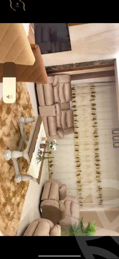 https://aqarmap.com.eg/ar/listing/5425671-for-sale-cairo-new-cairo-compounds-blm-hylz-nyw-kyrw