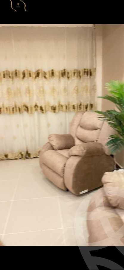https://aqarmap.com.eg/ar/listing/5425671-for-sale-cairo-new-cairo-compounds-blm-hylz-nyw-kyrw