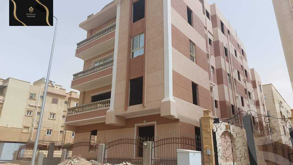 https://aqarmap.com.eg/en/listing/5450938-for-sale-cairo-el-shorouk-lmntq-lthmn-neighbourhood-1