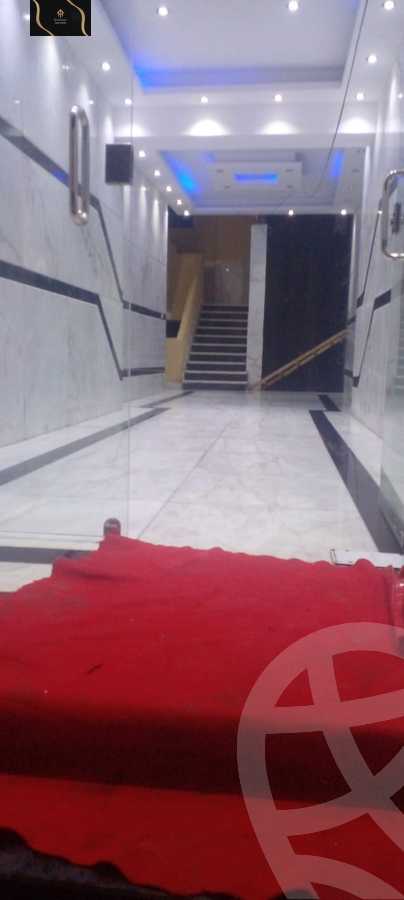 https://aqarmap.com.eg/en/listing/5572353-for-rent-cairo-mokattam-lhdb-l-ly-shareaa-9