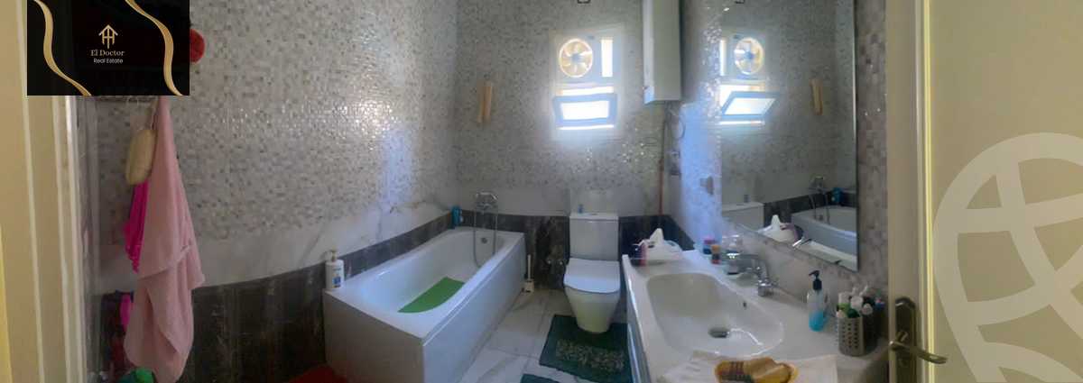 https://aqarmap.com.eg/en/listing/5580521-for-sale-cairo-new-cairo-lrhb-city-phase-5-talaat-mostafa-st