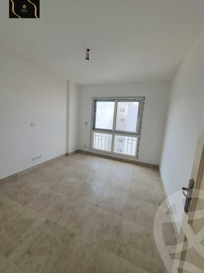 https://aqarmap.com.eg/en/listing/5650085-for-sale-cairo-new-cairo-madinaty-eleventh-zone-buildings-group-112