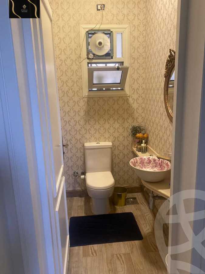 https://aqarmap.com.eg/ar/listing/5667956-for-sale-cairo-new-cairo-lrhb-city-phase-1-ahmed-rami-st