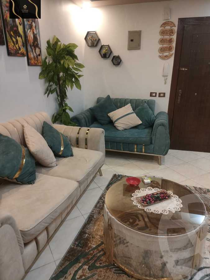 https://aqarmap.com.eg/en/listing/5730264-for-sale-cairo-new-cairo-lrhb-city