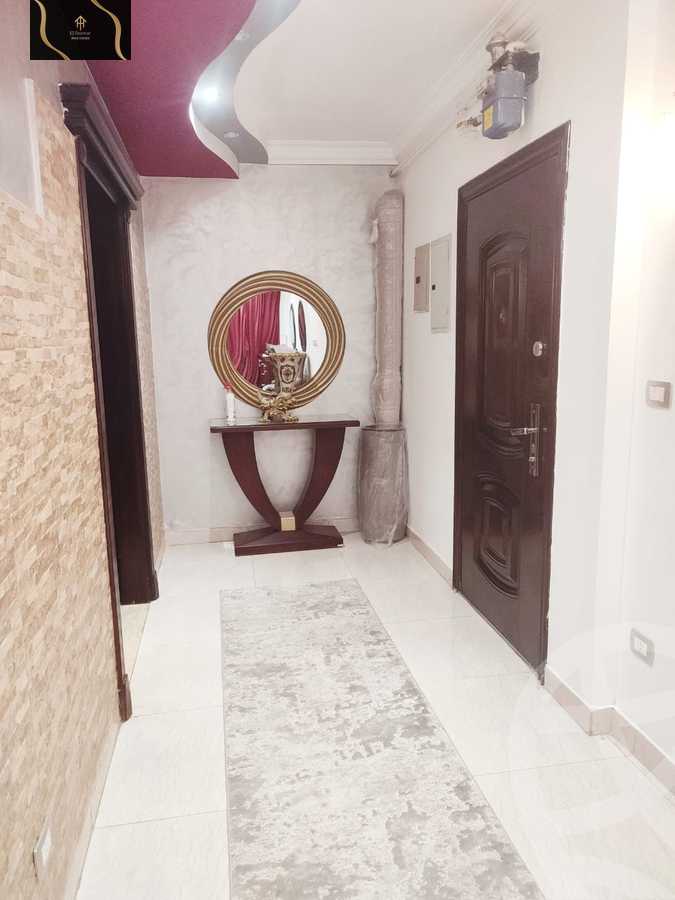 https://aqarmap.com.eg/en/listing/5806166-for-sale-cairo-new-cairo-lrhb-city-phase-2-shr-tl-t-mstfy