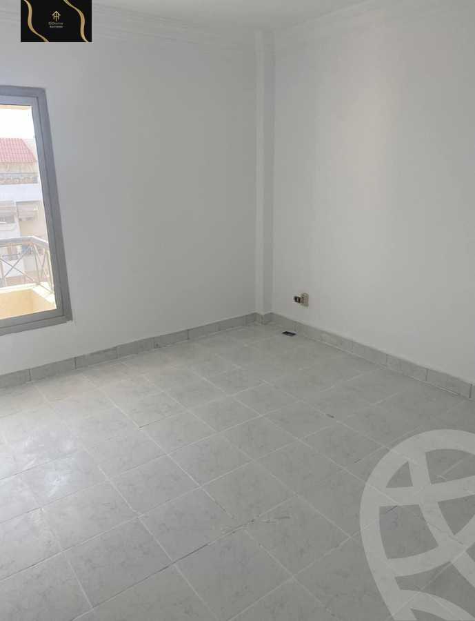 https://aqarmap.com.eg/ar/listing/5806275-for-sale-cairo-new-cairo-lrhb-city-phase-3-umm-kolthom-st