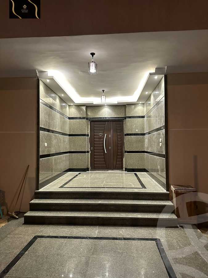 https://aqarmap.com.eg/en/listing/5841420-for-sale-cairo-new-cairo-lrhb-city-phase-1-ahmed-rami-st