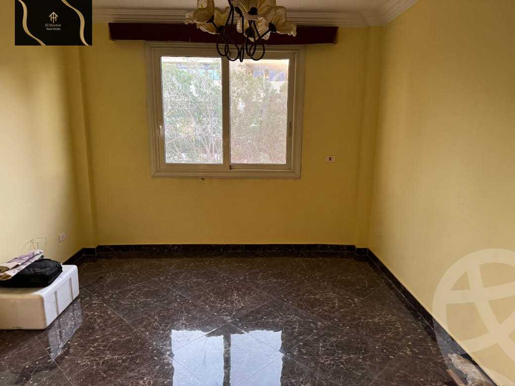 https://aqarmap.com.eg/en/listing/5841446-for-sale-cairo-new-cairo-lrhb-city-phase-1-salah-gahin-st