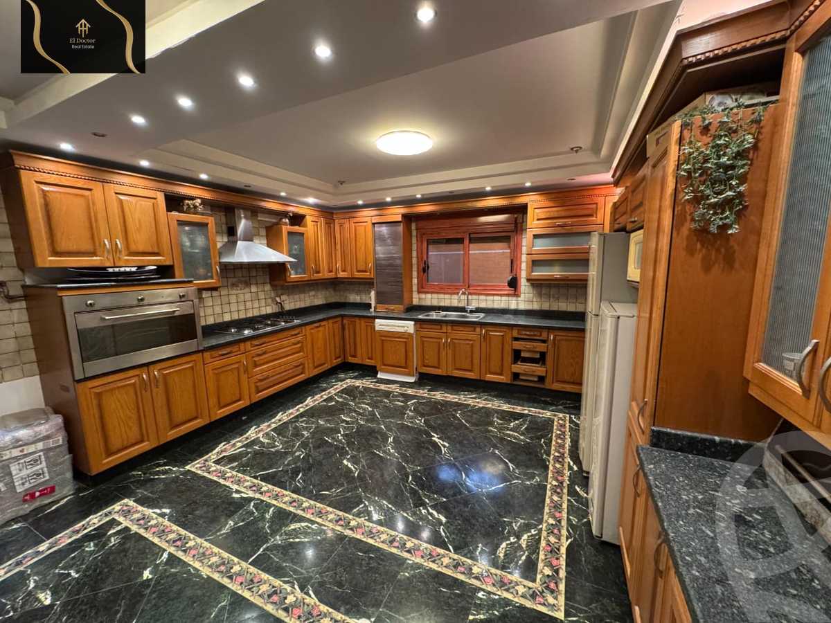 https://aqarmap.com.eg/en/listing/5841446-for-sale-cairo-new-cairo-lrhb-city-phase-1-salah-gahin-st