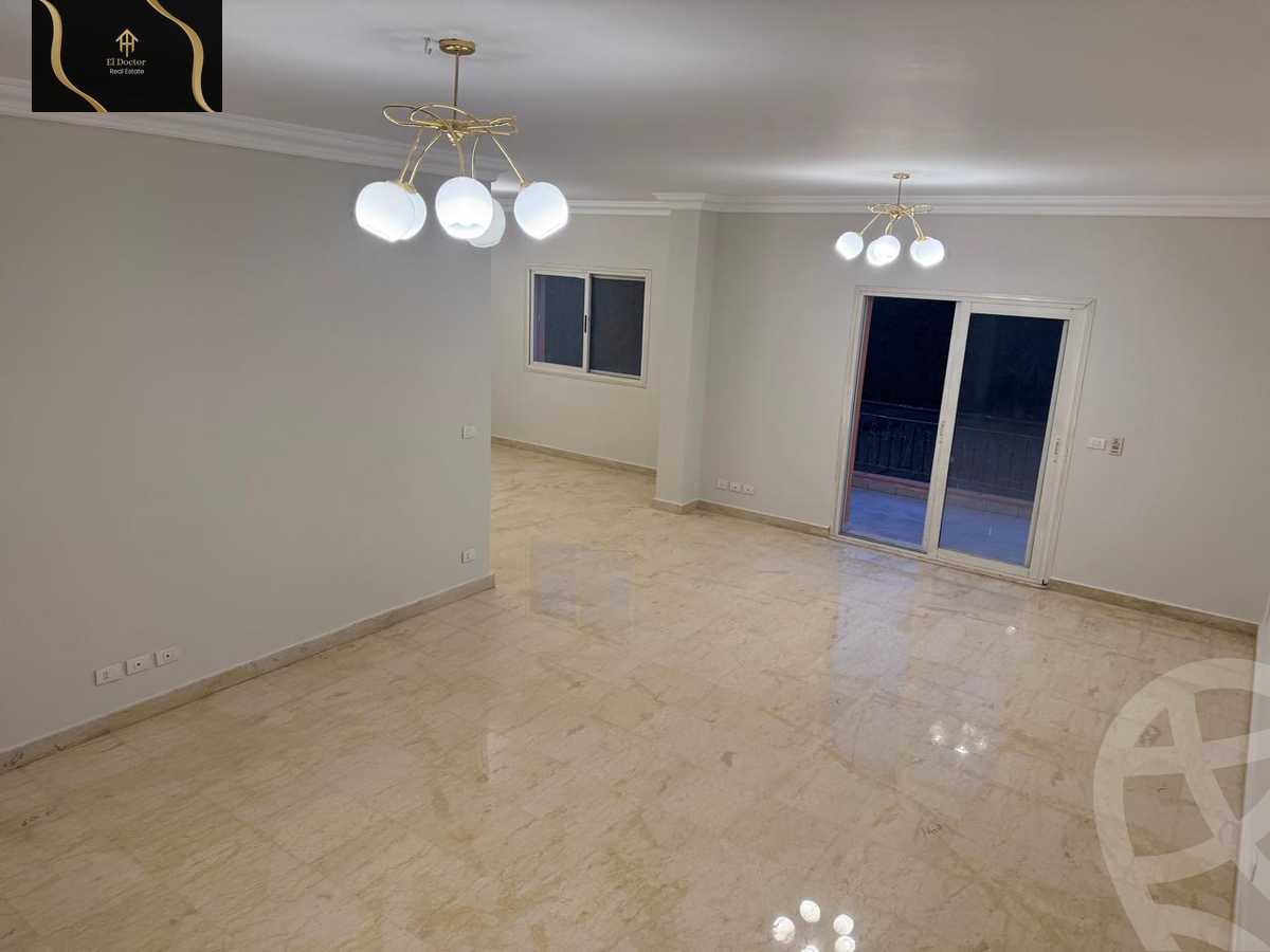 https://aqarmap.com.eg/en/listing/5841506-for-sale-cairo-new-cairo-lrhb-city-phase-4-mohammed-farid-st