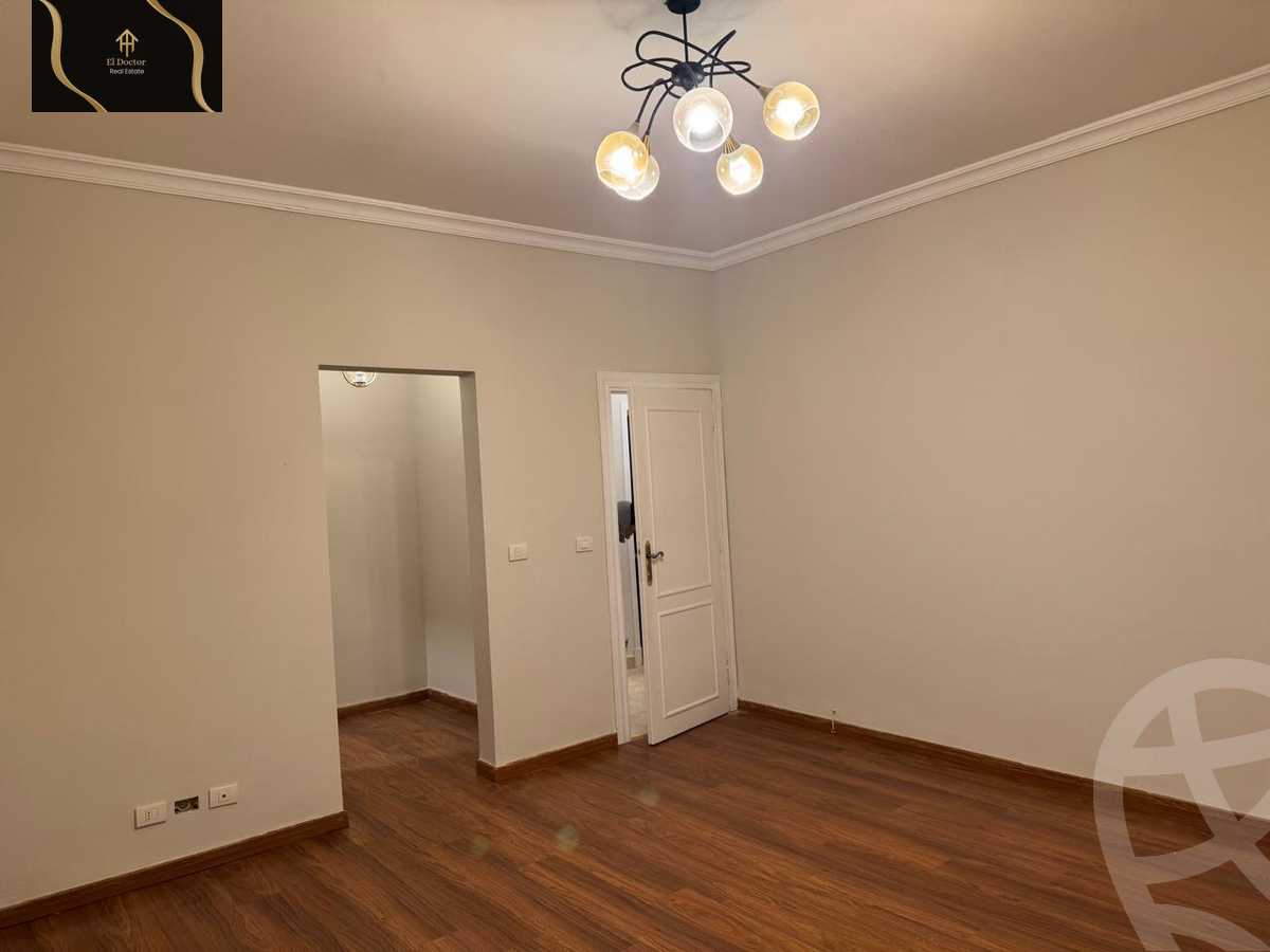 https://aqarmap.com.eg/en/listing/5841506-for-sale-cairo-new-cairo-lrhb-city-phase-4-mohammed-farid-st