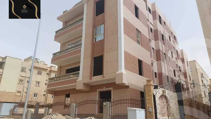 https://aqarmap.com.eg/en/listing/5845826-for-sale-cairo-el-shorouk-lmntq-lthmn-neighbourhood-1