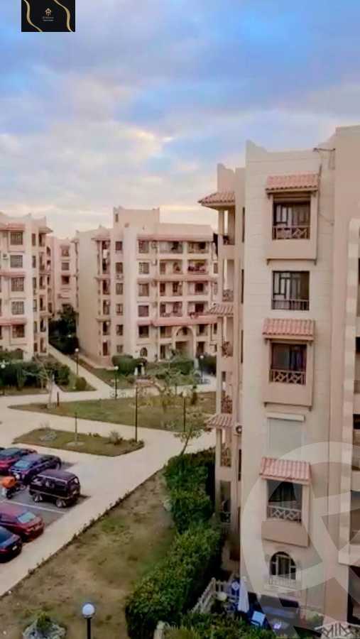 https://aqarmap.com.eg/ar/listing/5850164-for-rent-cairo-new-cairo-lrhb-city-phase-5-talaat-mostafa-st