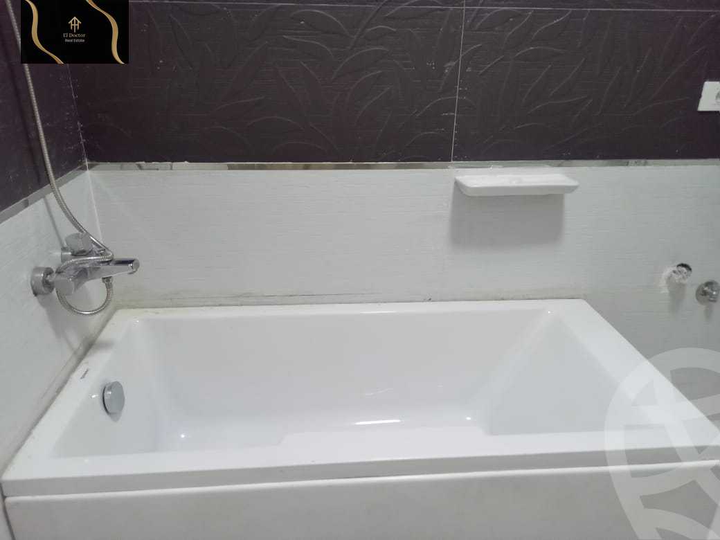 https://aqarmap.com.eg/ar/listing/5867875-for-rent-cairo-new-cairo-madinaty-sixth-zone-buildings-ragab-sons
