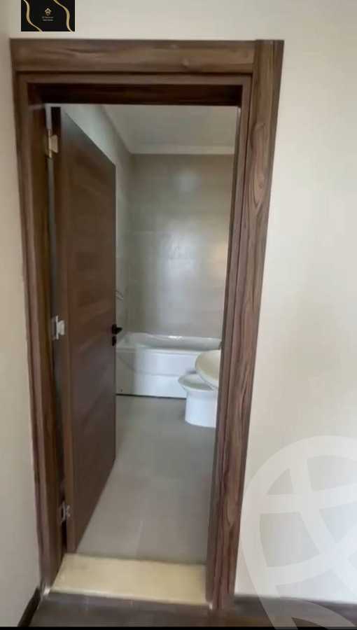 https://aqarmap.com.eg/ar/listing/5870179-for-sale-cairo-new-cairo-madinaty-eighth-zone-buildings-madinaty-b-8