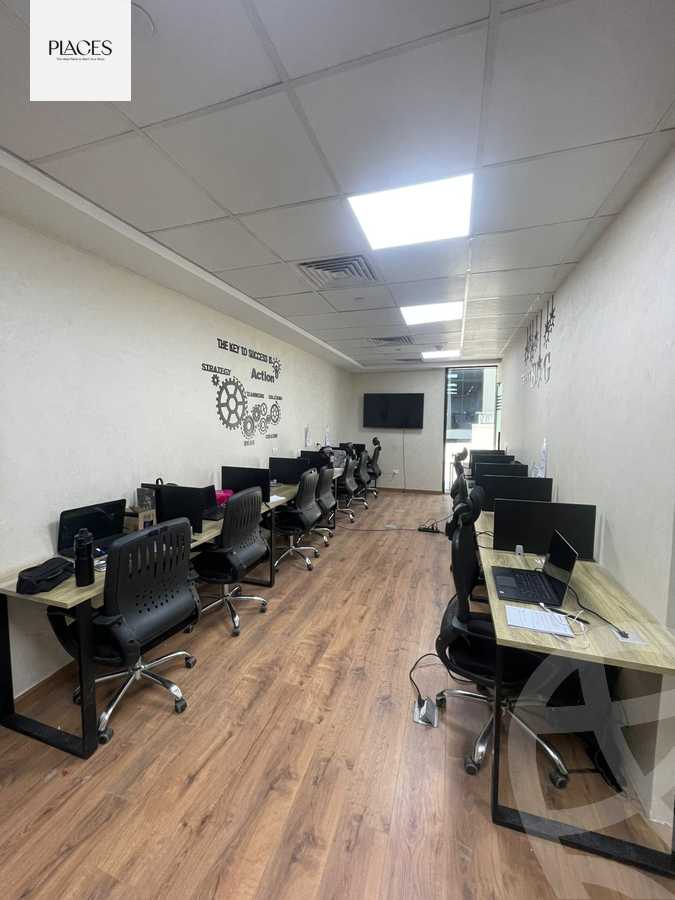https://aqarmap.com.eg/ar/listing/5355601-for-rent-cairo-new-cairo-compounds-hyde-park-park-corner-hyde-park