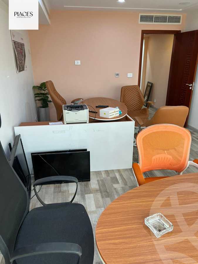 https://aqarmap.com.eg/ar/listing/5439744-for-rent-cairo-new-cairo-compounds-tryfywm-byzns-kwmblks-nm-llttwyr