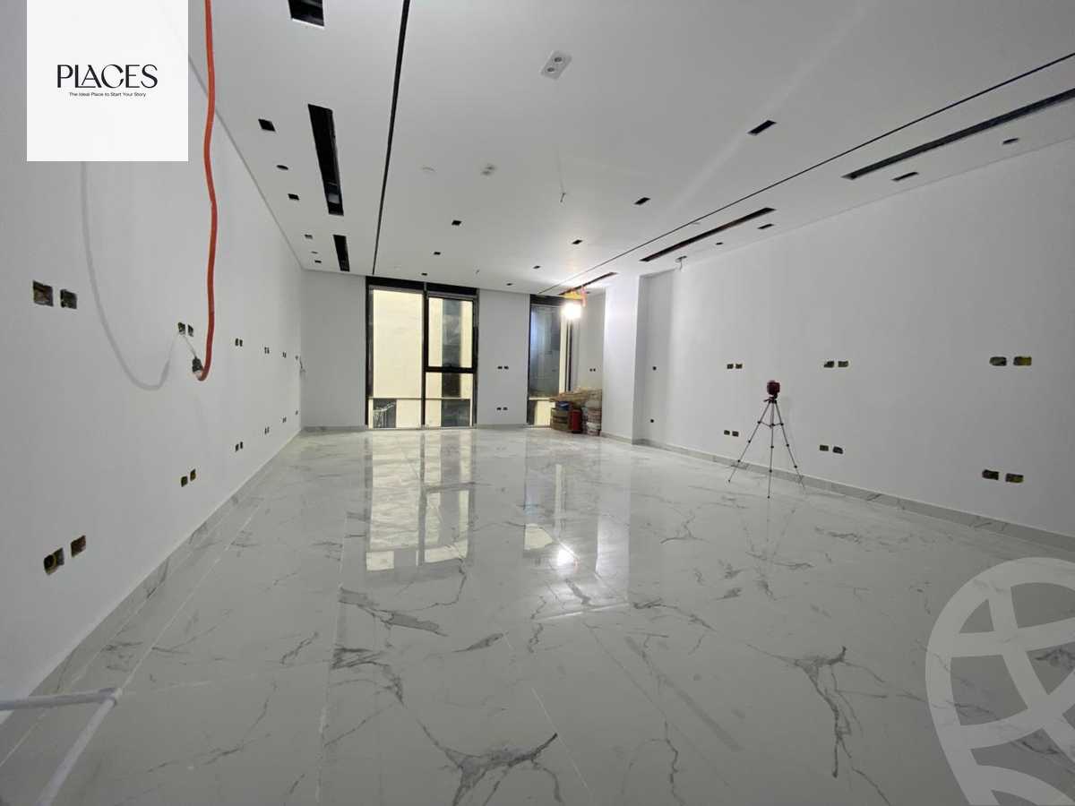 https://aqarmap.com.eg/en/listing/5550463-for-rent-cairo-new-cairo-compounds-hyde-park