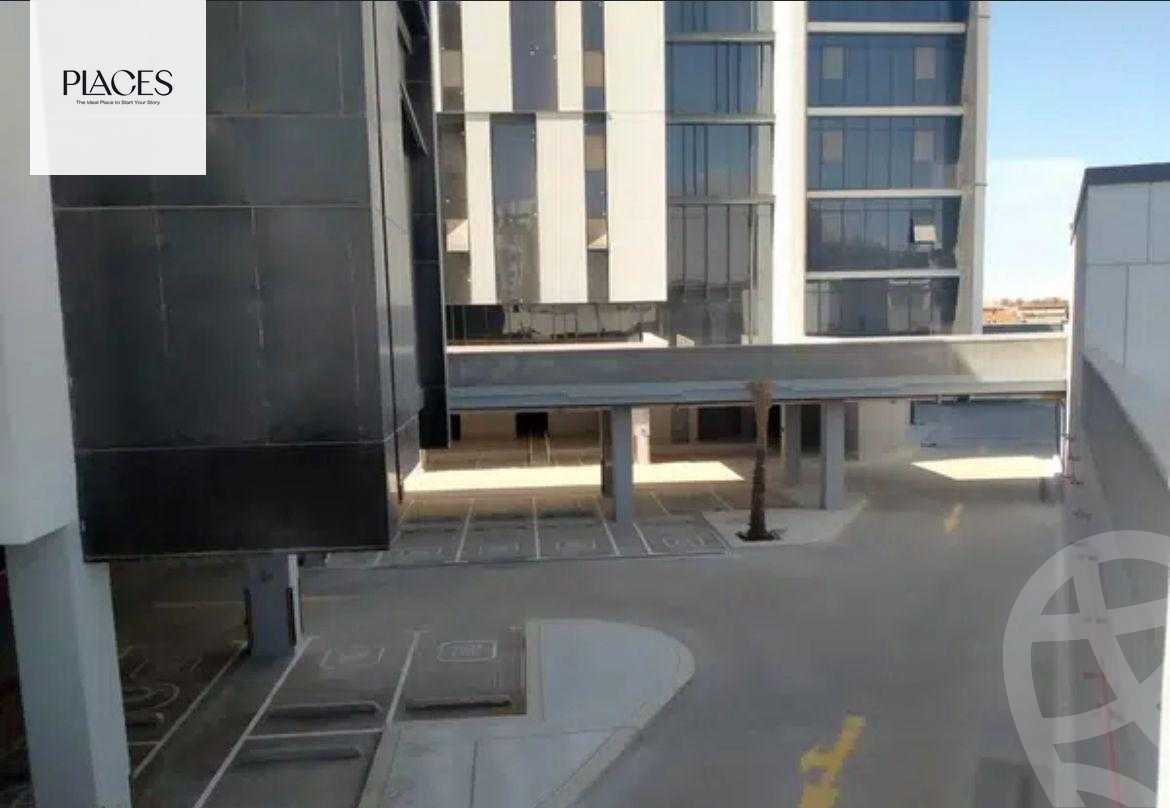 https://aqarmap.com.eg/en/listing/5623071-for-rent-cairo-new-cairo-compounds-hyde-park-business-district