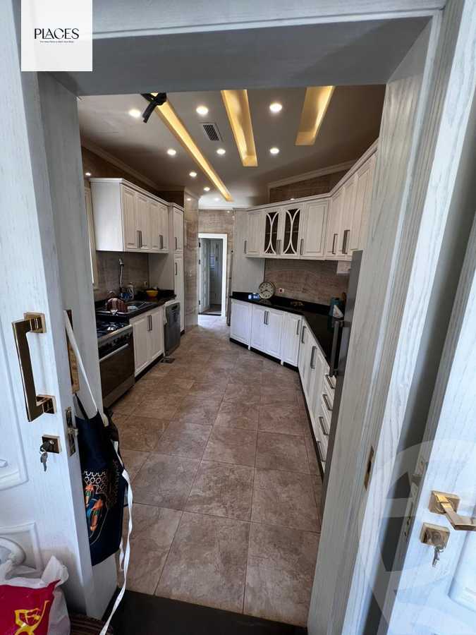 https://aqarmap.com.eg/ar/listing/5672443-for-sale-cairo-new-cairo-compounds-hyde-park