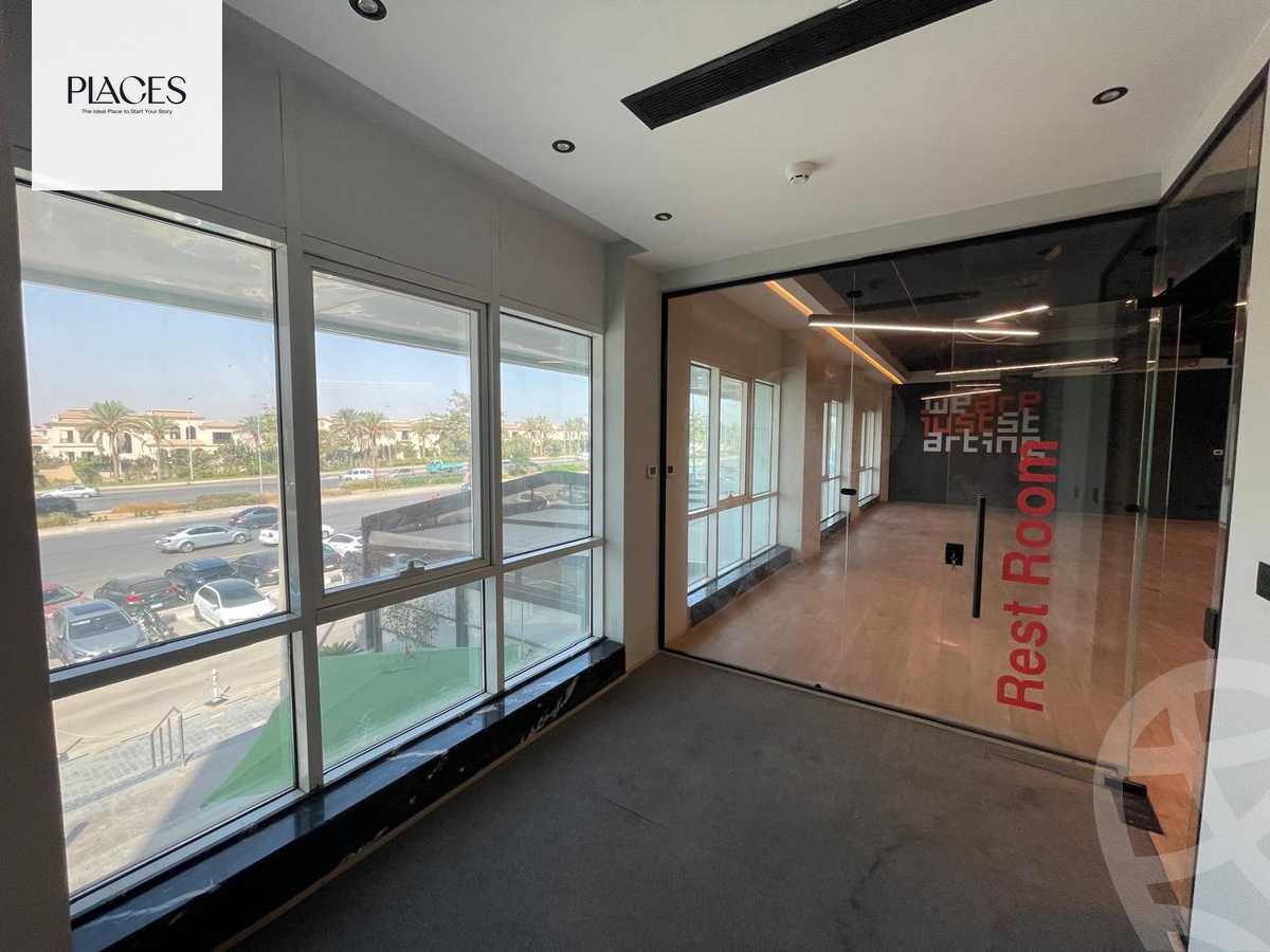 https://aqarmap.com.eg/ar/listing/5715023-for-sale-cairo-new-cairo-compounds-tryfywm-skwyr-mwl-nm-llttwyr