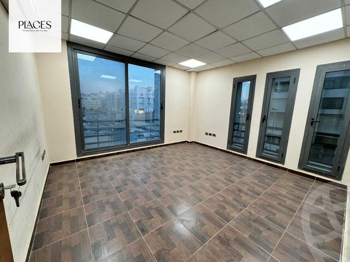 https://aqarmap.com.eg/ar/listing/5772233-for-rent-cairo-new-cairo-90th-street-northern-90th-street