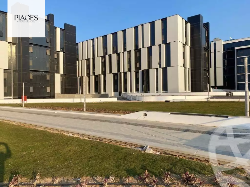 https://aqarmap.com.eg/en/listing/5925370-for-rent-cairo-new-cairo-compounds-hyde-park-business-district