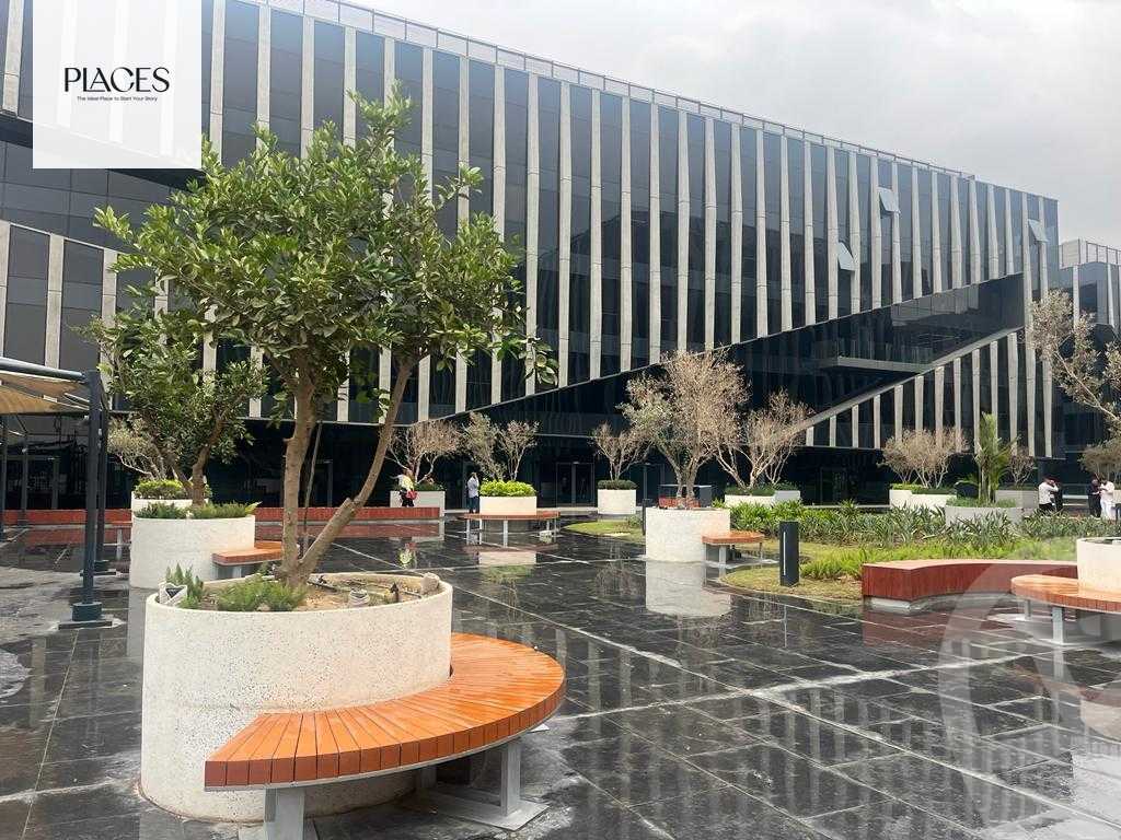 https://aqarmap.com.eg/ar/listing/6169111-for-rent-cairo-new-cairo-compounds-eastown-eastown-parks